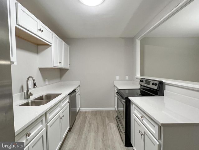 15015 HASLEMERE CT, Silver Spring, MD 20906