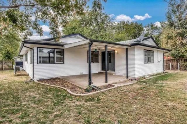 1114 W Casado St, Wichita, KS 67217