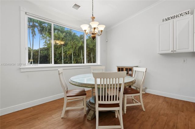 12200 NW 21st Ct, Plantation, FL 33323
