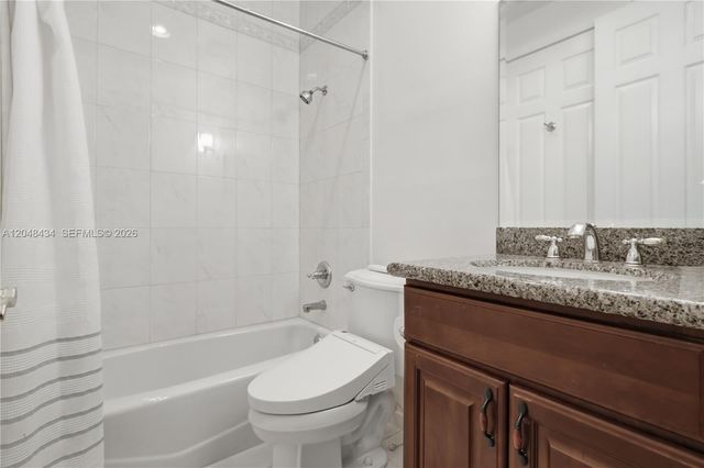 12200 NW 21st Ct, Plantation, FL 33323
