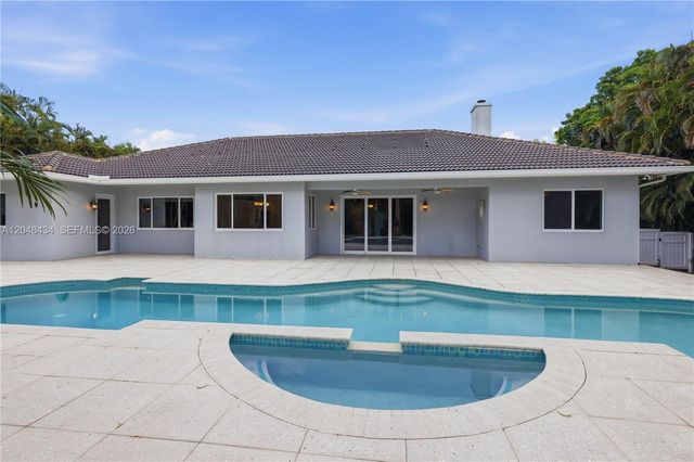 12200 NW 21st Ct, Plantation, FL 33323