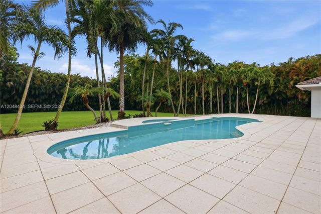 12200 NW 21st Ct, Plantation, FL 33323