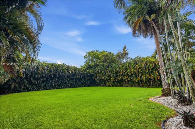 12200 NW 21st Ct, Plantation, FL 33323
