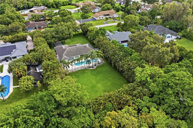 12200 NW 21st Ct, Plantation, FL 33323