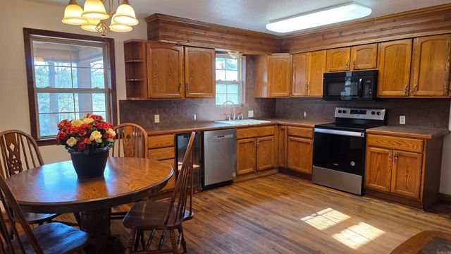 10516 Wildcat Hollow Rd Road, Dardanelle, AR 72834