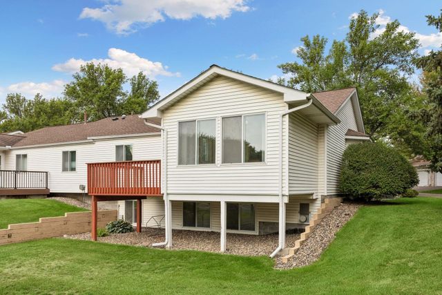14116 Essex Lane, Apple Valley, MN 55124