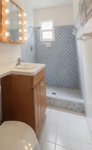 19505 SW 272nd St, Homestead, FL 33031