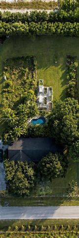 19505 SW 272nd St, Homestead, FL 33031