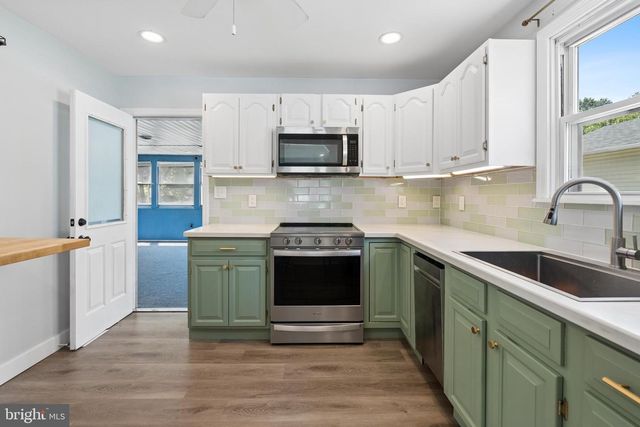 312 MAPLE AVE, Baltimore, MD 21221