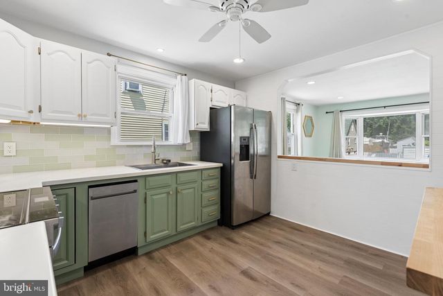 312 MAPLE AVE, Baltimore, MD 21221