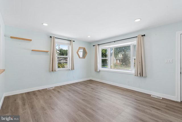 312 MAPLE AVE, Baltimore, MD 21221
