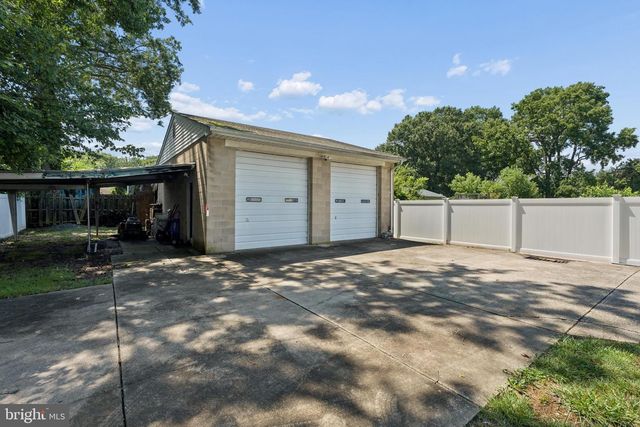312 MAPLE AVE, Baltimore, MD 21221