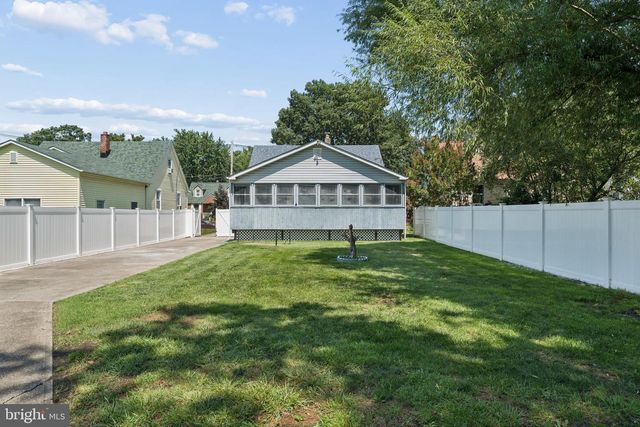 312 MAPLE AVE, Baltimore, MD 21221