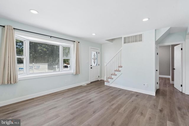 312 MAPLE AVE, Baltimore, MD 21221
