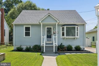 312 MAPLE AVE, Baltimore, MD 21221