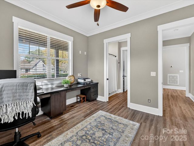 111 Aqua Drive, Mooresville, NC 28117