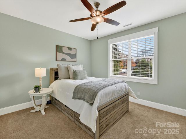 111 Aqua Drive, Mooresville, NC 28117