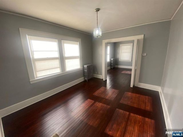 133 Willowdale Avenue, Montclair, NJ 07042