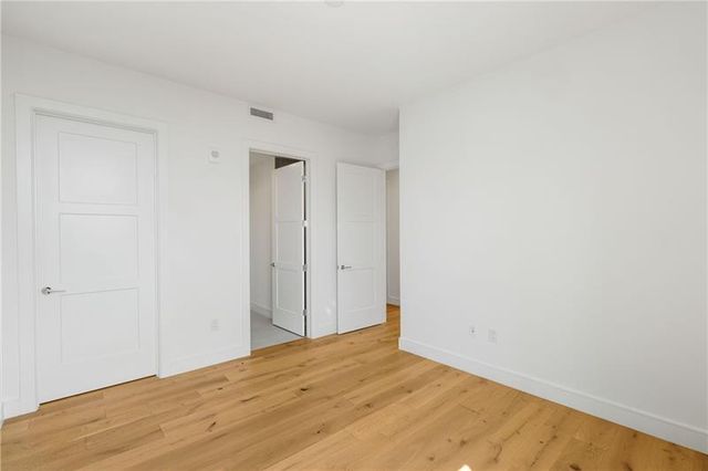 2425 Peachtree Road NE 1409, Atlanta, GA 30305