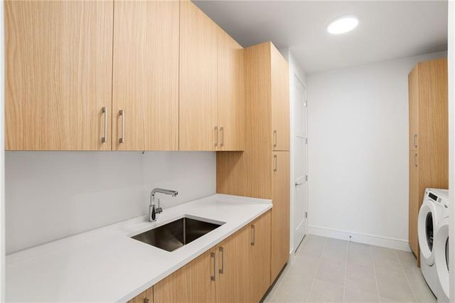 2425 Peachtree Road NE 1409, Atlanta, GA 30305