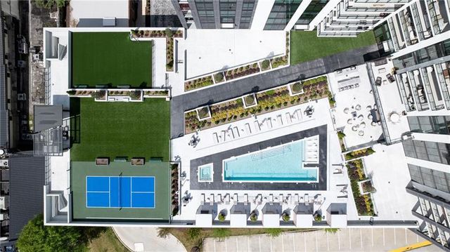 2425 Peachtree Road NE 1409, Atlanta, GA 30305