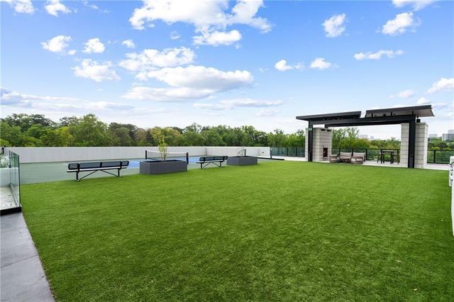 2425 Peachtree Road NE 1409, Atlanta, GA 30305