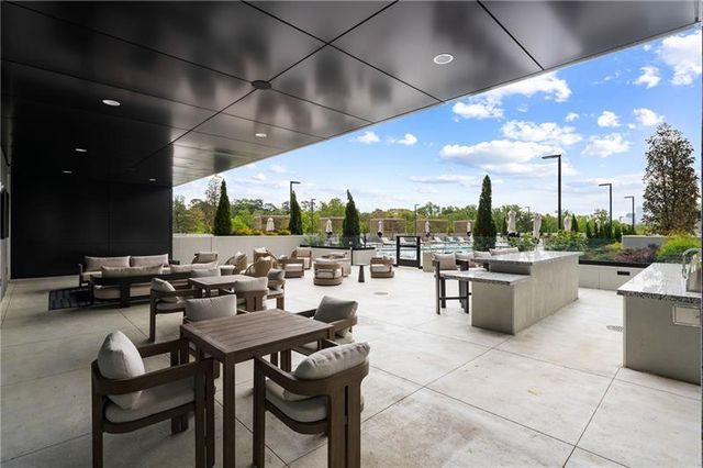 2425 Peachtree Road NE 1409, Atlanta, GA 30305