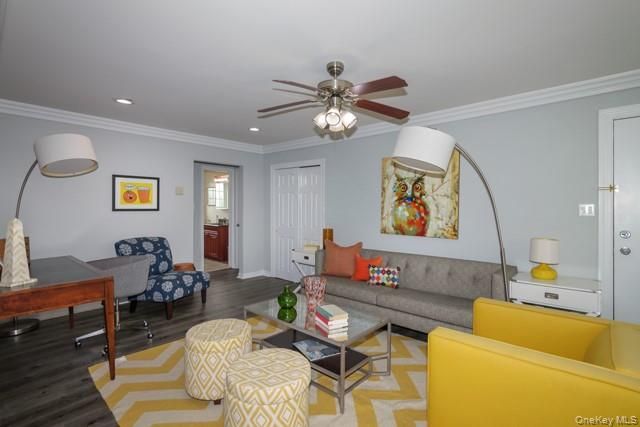 235 Lakeland Avenue 2-4B, Sayville, NY 11782