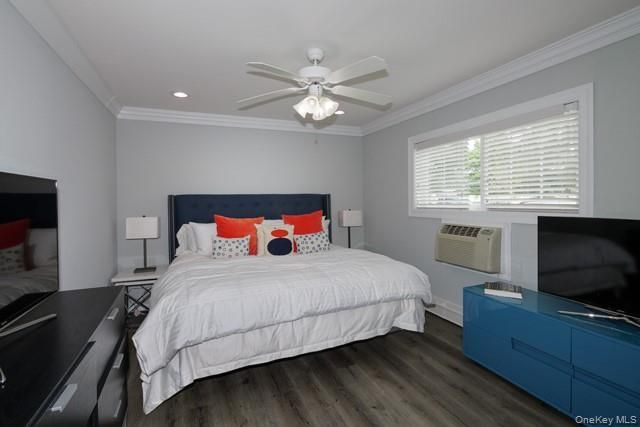 235 Lakeland Avenue 2-4B, Sayville, NY 11782