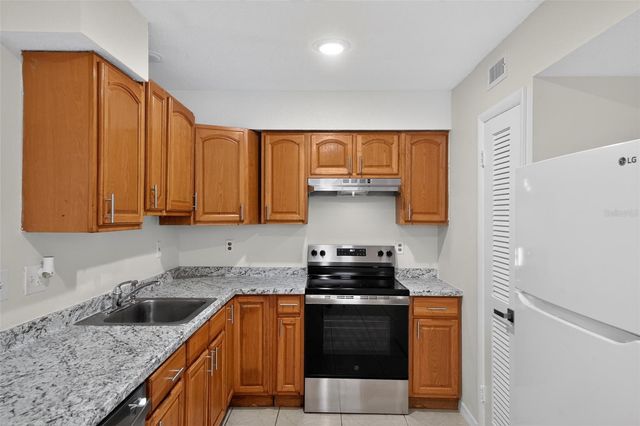 774 HAMPTON DRIVE NE, Palm Bay, FL 32905