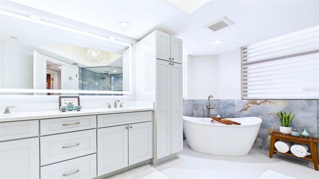 1241 GULF OF MEXICO DRIVE 506, Longboat Key, FL 34228