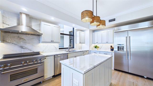 1241 GULF OF MEXICO DRIVE 506, Longboat Key, FL 34228
