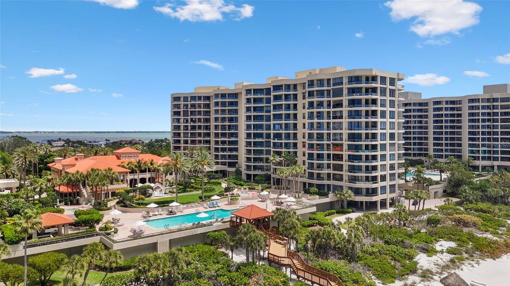 Image 68 of property listing at 1241 GULF OF MEXICO DRIVE 506, Longboat Key, FL 34228