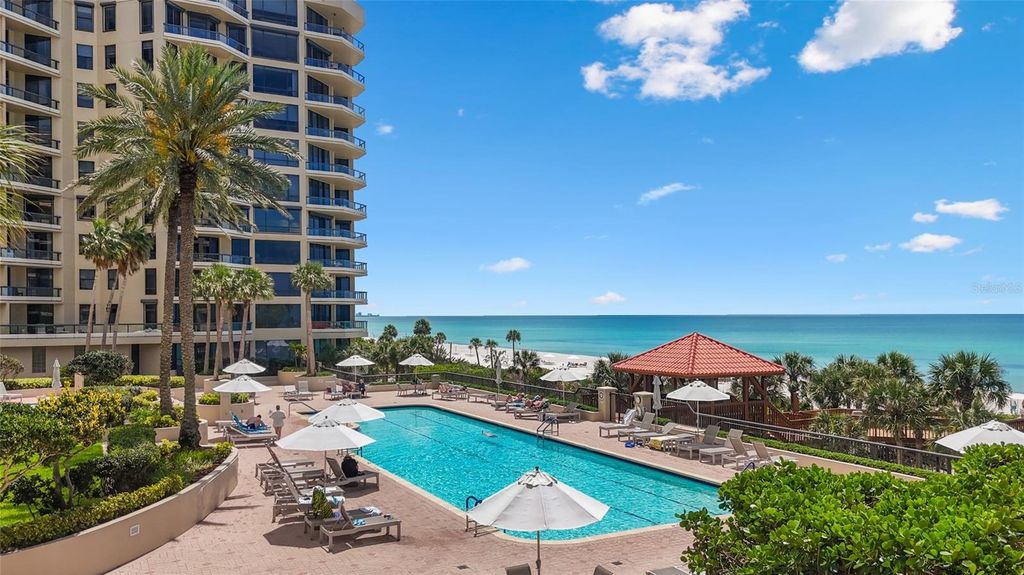 Image 70 of property listing at 1241 GULF OF MEXICO DRIVE 506, Longboat Key, FL 34228