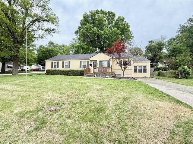 9817 E 67th Terrace, Raytown, MO 64133