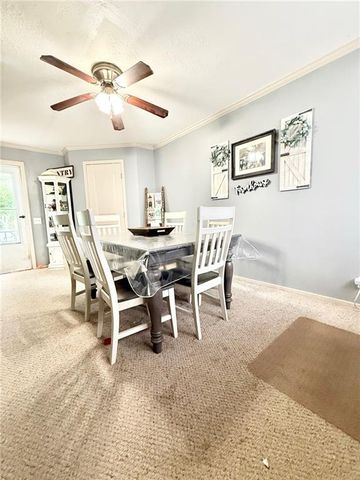 9817 E 67th Terrace, Raytown, MO 64133