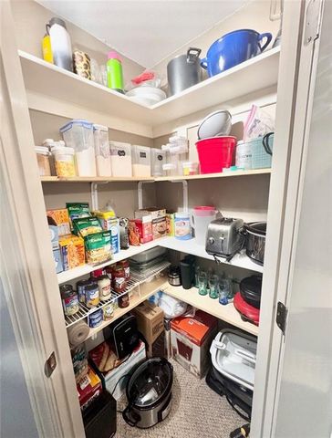 9817 E 67th Terrace, Raytown, MO 64133