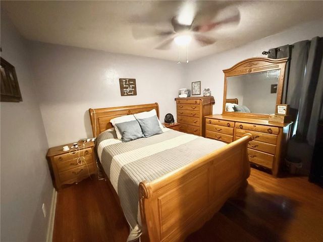 9817 E 67th Terrace, Raytown, MO 64133