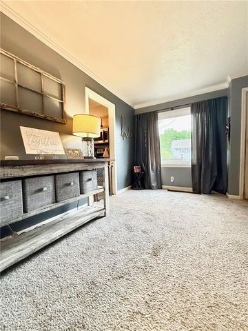 9817 E 67th Terrace, Raytown, MO 64133