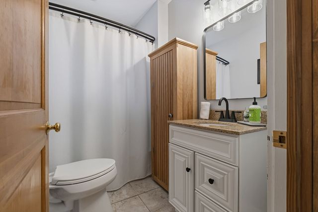 6 Adams St, Danvers, MA 01923