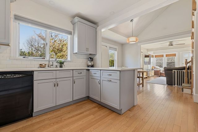 6 Adams St, Danvers, MA 01923