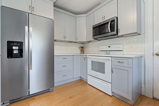 6 Adams St, Danvers, MA 01923