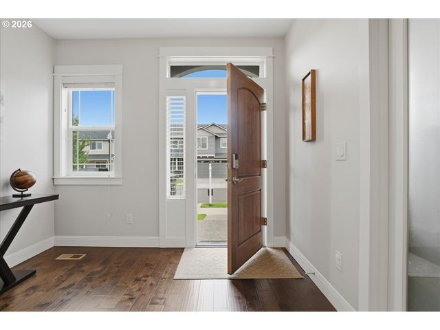 3293 N ABERNATHY Cir, Ridgefield, WA 98642