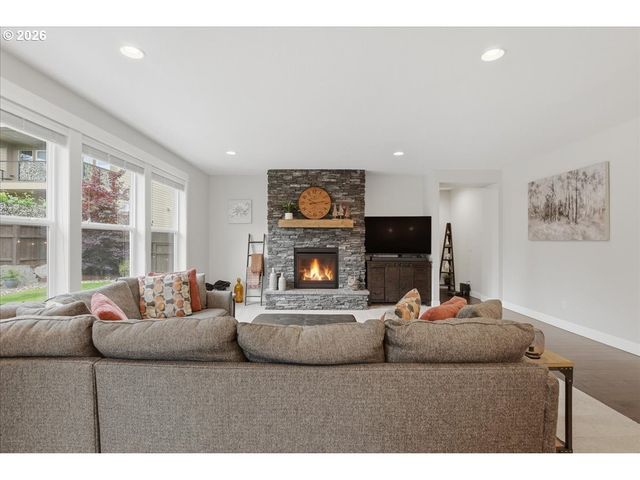3293 N ABERNATHY Cir, Ridgefield, WA 98642