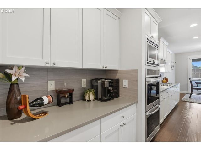 3293 N ABERNATHY Cir, Ridgefield, WA 98642