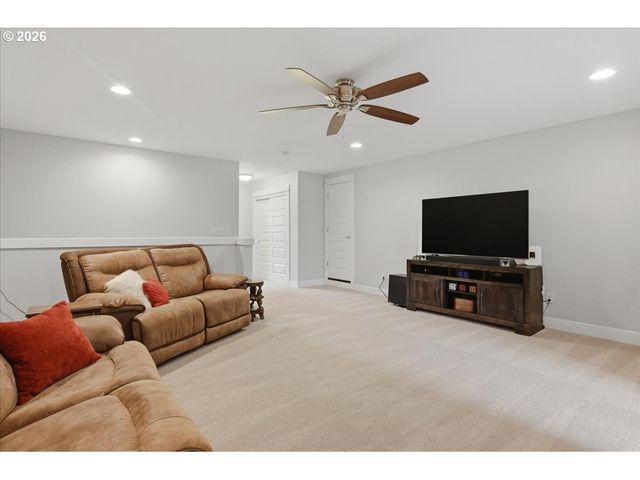 3293 N ABERNATHY Cir, Ridgefield, WA 98642