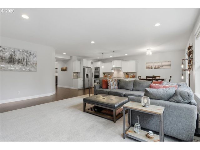 3293 N ABERNATHY Cir, Ridgefield, WA 98642