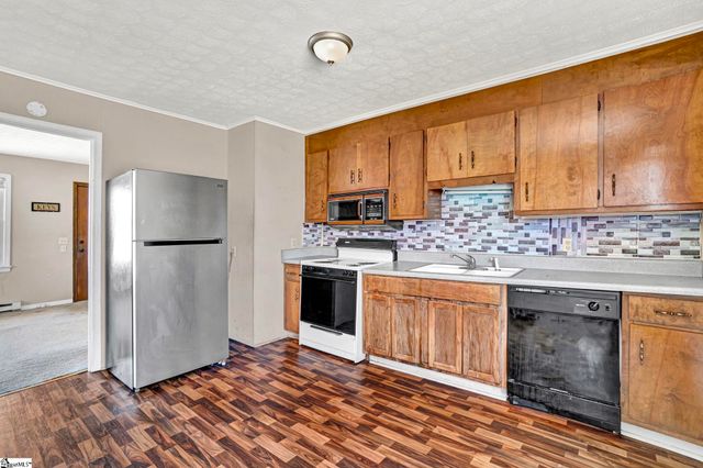 14 Penarth Drive, Greenville, SC 29617