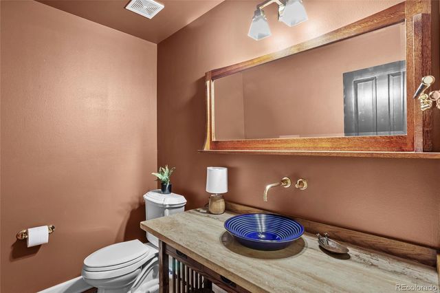 6369 Apache Drive, Larkspur, CO 80118