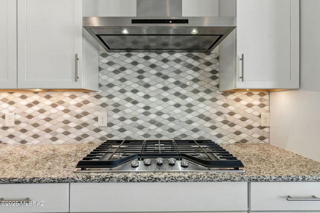 10198 E Boulder Hop Trail, Tucson, AZ 85747